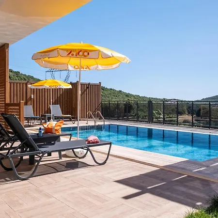 Villa Savaya 1 *